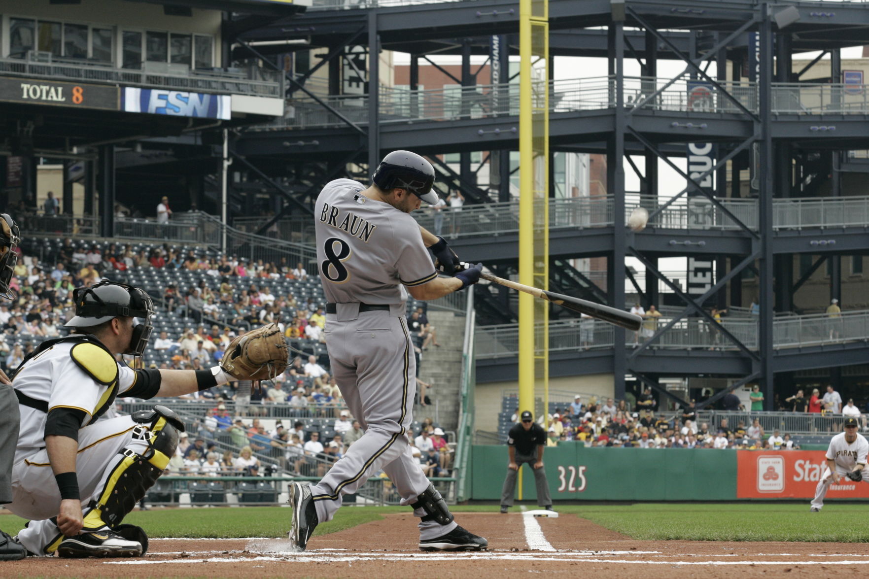 Brewers Pirates Baseball